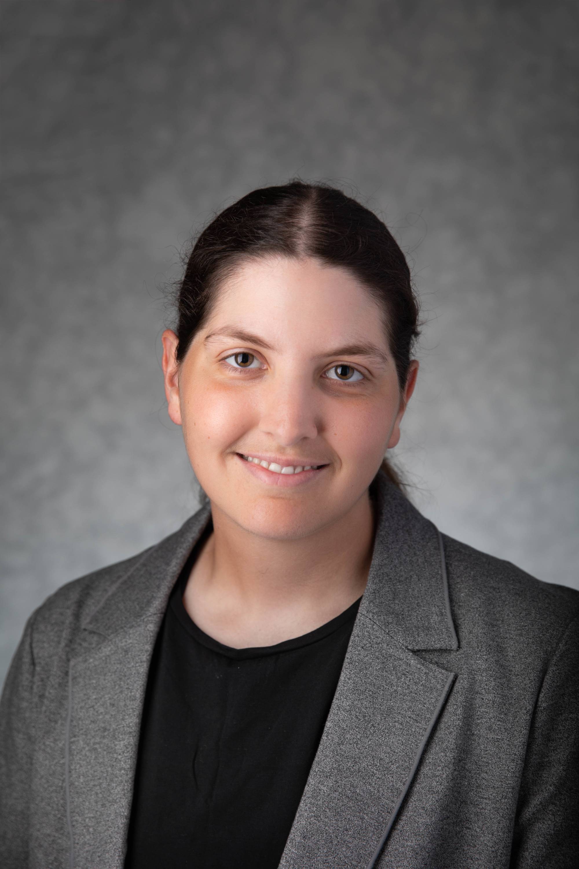 Erin Carrier, Ph.D., DISTINGUISHED UNDERGRADUATE MENTORING AWARD